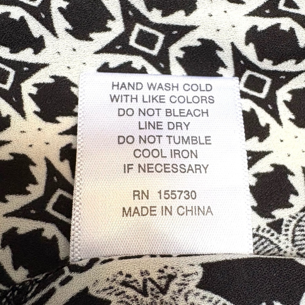ROSE + OLIVE Black White Print Wide Leg Pants Size XL Elastic Waist Soft BOHO - Picture 7 of 7